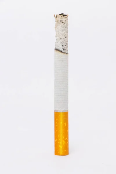 Queimaduras Cigarro Isoladas Fundo Branco — Fotografia de Stock