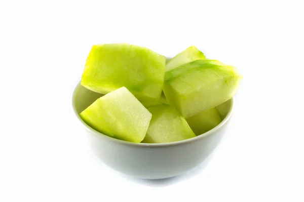 Vinter Melon Isolerade Slice Vinter Melon Vit Skål Isolerad Vit — Stockfoto