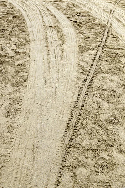 Следы Колесах Песке Природе Внедорожники — стоковое фото