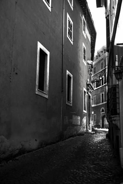 Schwarz Weiß Einer Gasse Des Historischen Zentrums Von Rom — Stockfoto