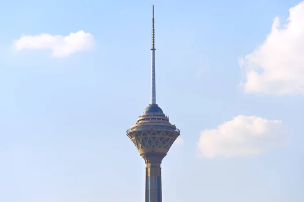 Milad Toren Met Blauwe Lucht Wolken Dayime Tehran Iran — Stockfoto