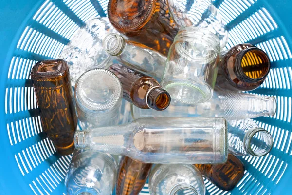Botellas Vidrio Cesta Residuos — Foto de Stock