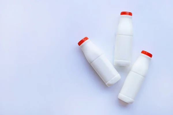 Botella Leche Sobre Fondo Blanco — Foto de Stock