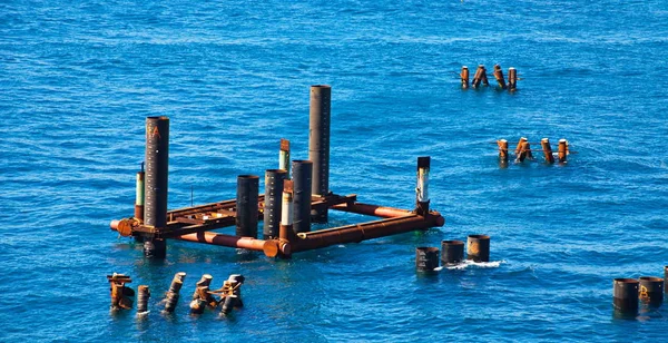 Pieds Page Pour Construction Une Nouvelle Jetée Eau Bleue — Photo