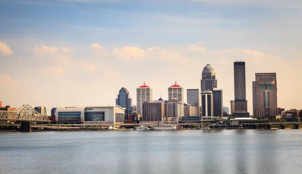 Blick Auf Louisville Kentucky Skyline Vom Ohio River — Stockfoto