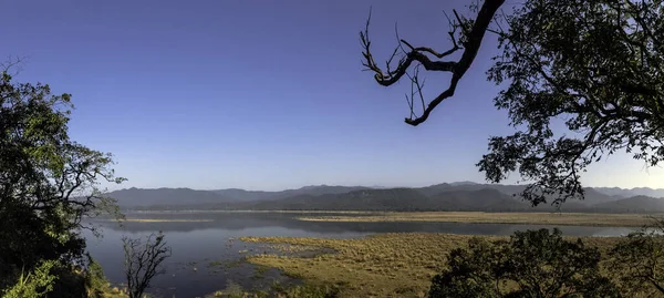 Panorama Rio Ramganga Parque Nacional Jim Corbett Índia — Fotografia de Stock