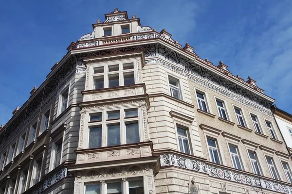 House Facade Sgraffito Curbs Prague — Stock Photo, Image