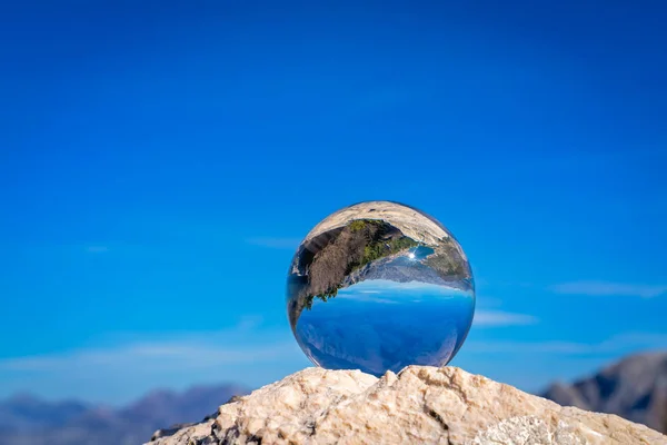 Paisagem Deslumbrante Baía Kotor Lovcen National Park Montenegro Refletida Uma — Fotografia de Stock