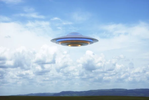 Oggetto Volante Non Identificato Ufo Cielo Blu Nuvoloso Illustrazione Immagine — Foto Stock