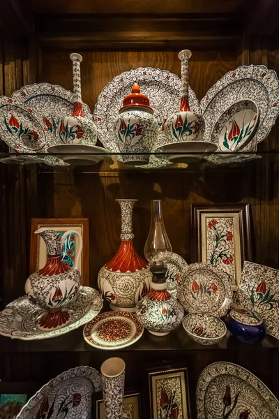 Piastrelle Decorative Decorative Ceramica Artigianali Ornamentali Scaffali — Foto Stock