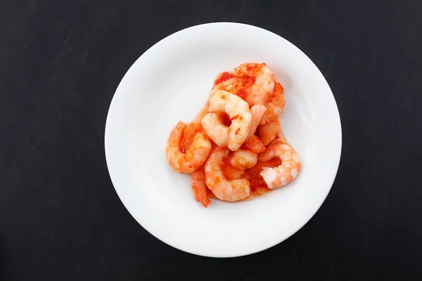 Close Portion Shrimp Salad Sweet Chili Sauce White Plate Black — Stock Photo, Image