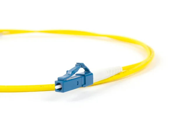 光纤单模小尺寸 补丁线跳线与蓝色连接器隔离在白色背景 — 图库照片