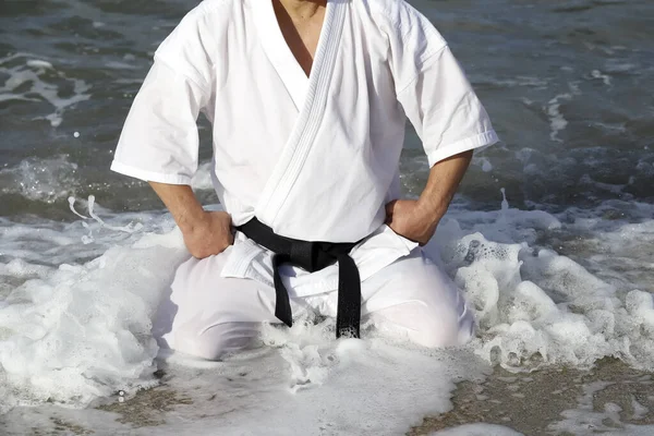 Japán Karate Harcművészet Lelki Strandon — Stock Fotó