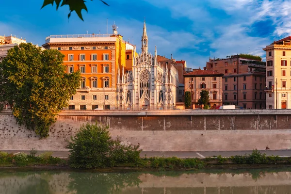 Tiber Riverside Church Sacred Heart Jesus Prati Rome Italy — Stock Photo, Image