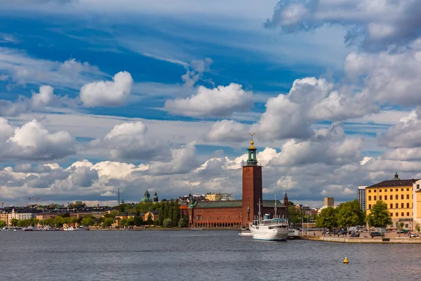 Luchtfoto Van Het Schilderachtige Zomer Van Stockholm City Hall Stadshuset — Stockfoto