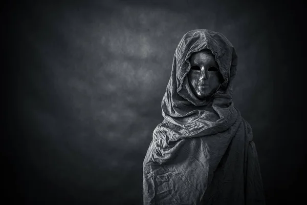 Ghostly Figure Dark — Stock Photo, Image