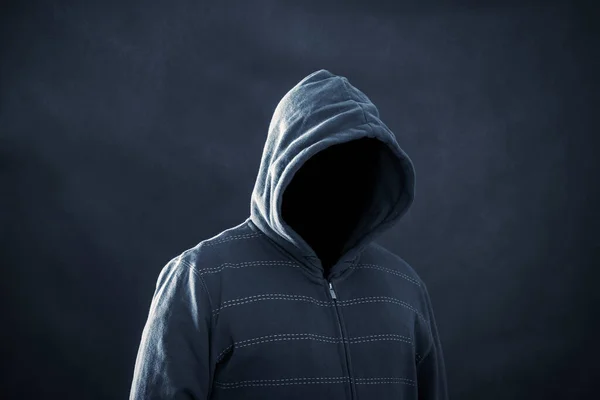 Hooded Mannen Mörkret — Stockfoto