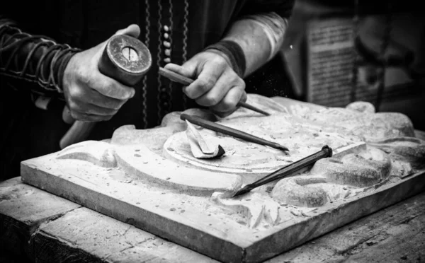 Carving Stone Traditional Way Craftsmanship Detail Shaping Stone — Stock Photo, Image
