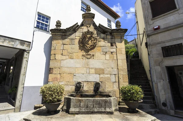 Vista Fonte Água Pública Chafariz Construída Arquitectura Barroca Com Dois — Fotografia de Stock