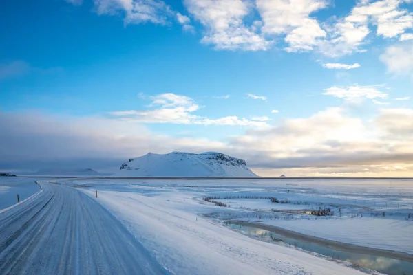 Winterroad Dyrholaey Promontory Islandia — Foto de Stock