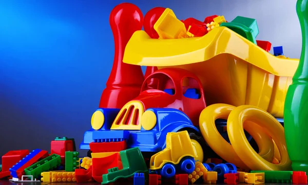 Composición Con Juguetes Coloridos Para Niños Plástico — Foto de Stock