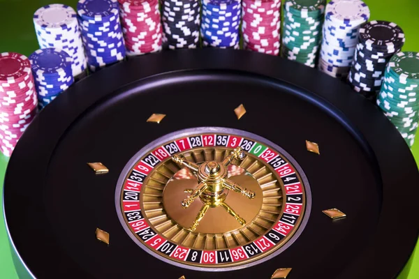 赌场轮盘赌 在一个动作运行 — 图库照片
