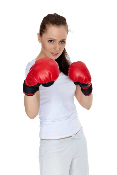 Jeune Femme Sportive Gants Combat Rouges Sur Fond Blanc — Photo