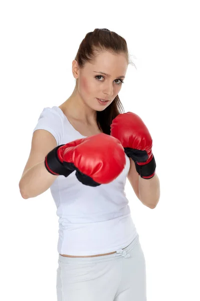 Jeune Femme Sportive Gants Combat Rouges Sur Fond Blanc — Photo