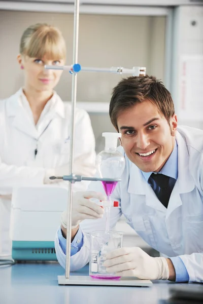 Ciencia Investigación Biología Química Dmedicine Youn Personas Pareja Brillante Moderno — Foto de Stock