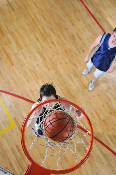 Змагання Трапеція Людьми Які Грають Баскетбол Шкільному Тренажерному Залі — стокове фото