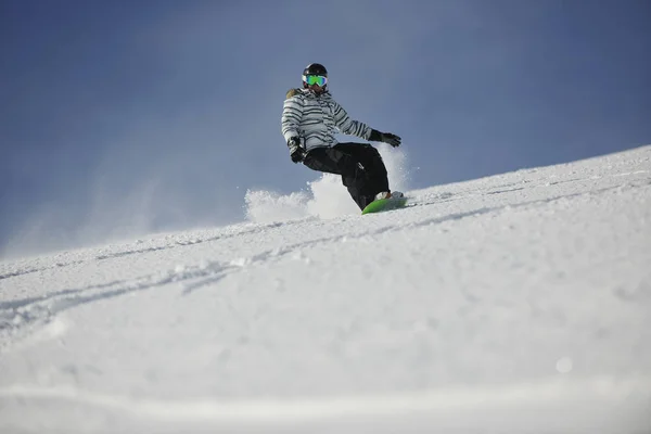 Snowboard Mulher Corrida Declive Freeride Neve Temporada Inverno Dia Ensolarado — Fotografia de Stock