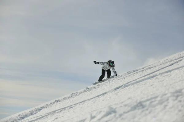 Snowboard Kvinna Racing Nedförsbacke Och Freeride Pulver Snö Vintern Säsong — Stockfoto