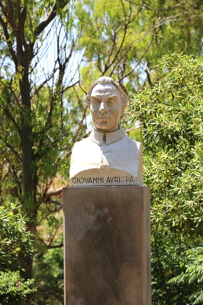Buste Giovanni Aurispa Noto — Photo