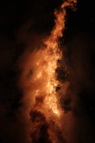 Vlam Van Vuur Kampvuur Van Brandhout — Stockfoto