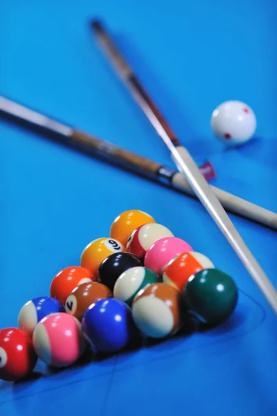 Bilardo Masasındaki Bilardo Topları Oynamaya Hazır — Stok fotoğraf