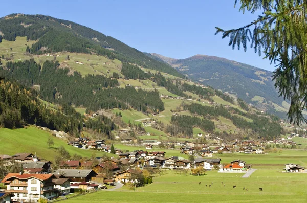 Paisaje Del Pueblo Los Alpes Austria —  Fotos de Stock