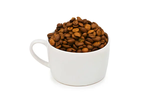 Cup Och Kaffebönor Isolerat Vita — Stockfoto