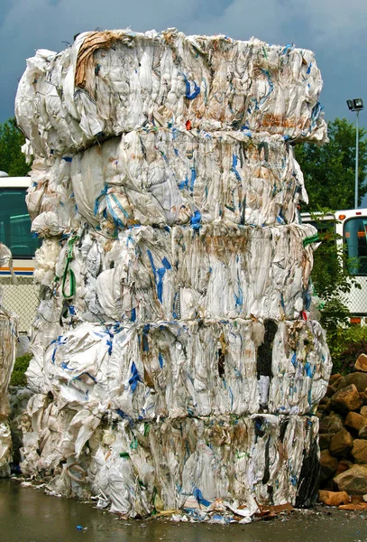 Balles Papier Blanc Dans Une Usine Recyclage Allemagne — Photo