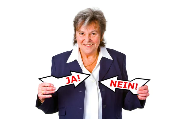 Senior Mit Pfeil Veröffentlicht Auf Weißem Hintergrund — Stockfoto