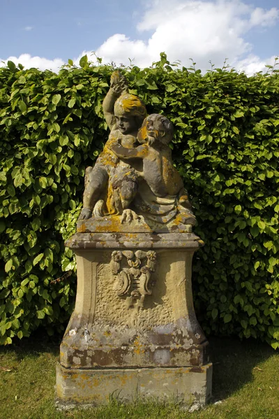 Fragmento Una Estatua Piedra León — Foto de Stock