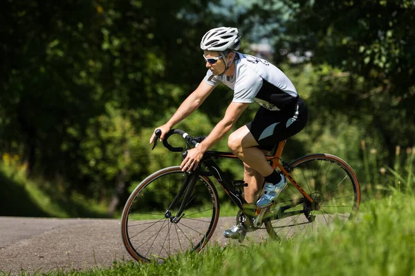 Cycliste Uniforme Course Vélo — Photo