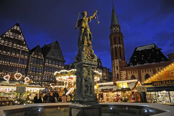 Roemerbrunnen Mercado Natal Frankfurt — Fotografia de Stock