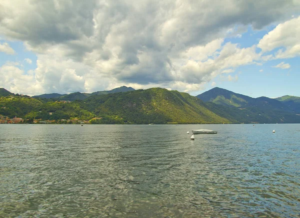 Vista Costa Pequeno Lago — Fotografia de Stock