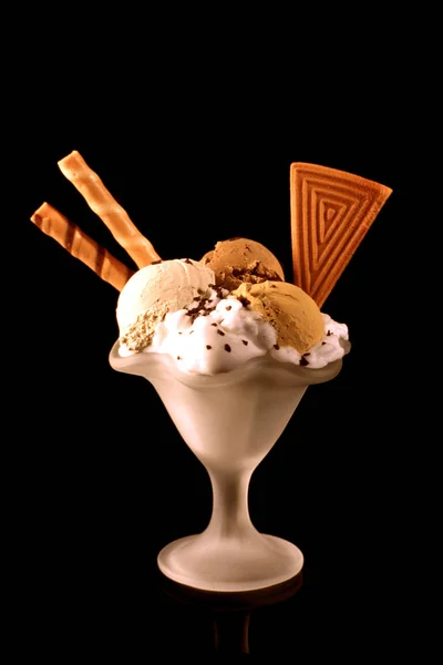 Helado Vaso Con Una Cuchara — Foto de Stock