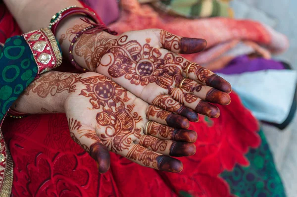 Хна Татуювання Руці Жінки — стокове фото