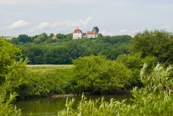 Leitheim Zamek Widokiem Dunaj — Zdjęcie stockowe