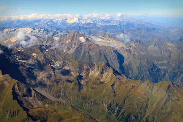 Vista Aérea Los Alpes Austríacos Verano Cerca Zell See —  Fotos de Stock