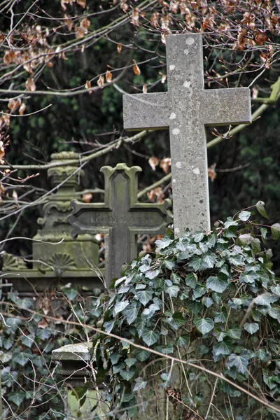 Szenische Ansicht Des Christlichen Kruzifixes — Stockfoto