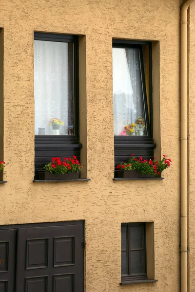 ドイツのラインラント プファルツ州サアルブルク市の家のファサード — ストック写真