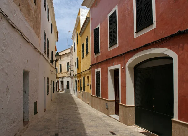 Calle Con Coloridas Casas Casco Antiguo Ciutadella Menorca —  Fotos de Stock